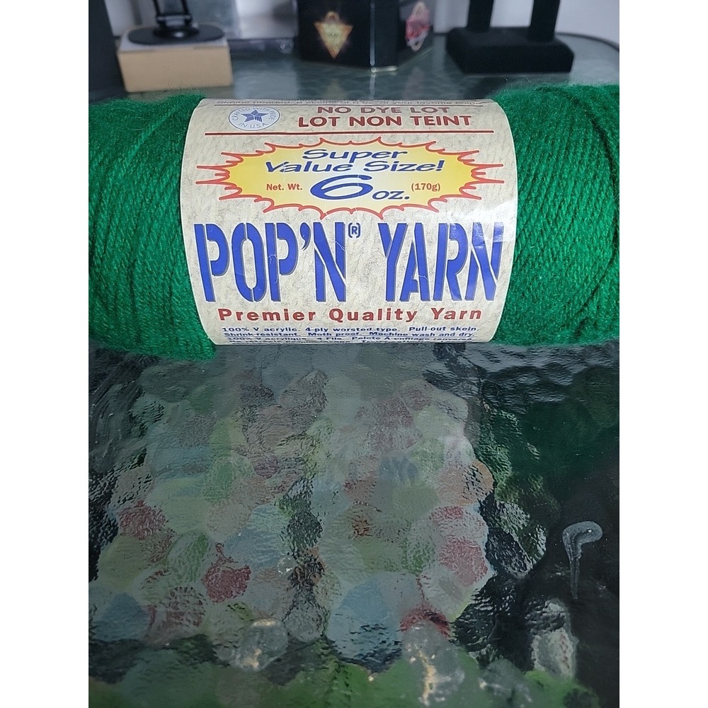 Pop'N Yarn Deep Emerald Green A6-286 4-Ply Worsted Acrylic Yarn 6oz Skein USA - Picture 2 of 3